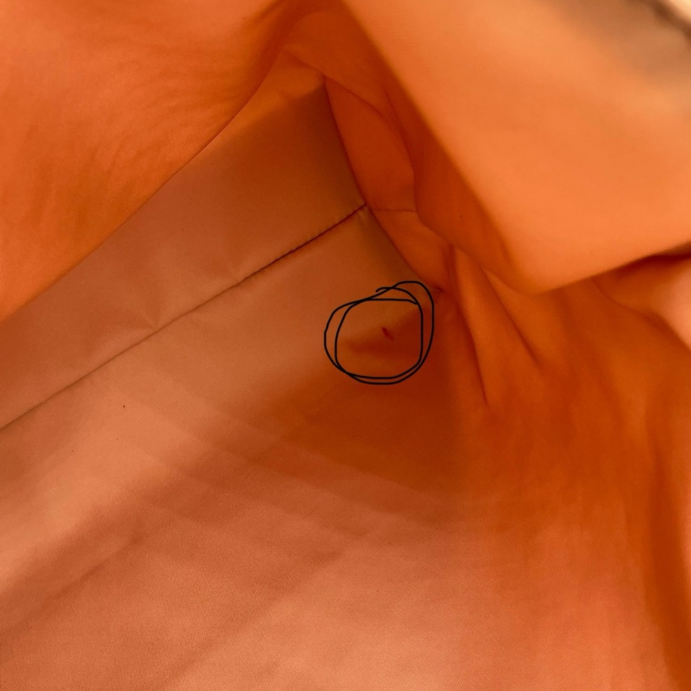 Authentic Bottega Veneta Nylon Intrecciolusion Medium Tote Bag in Peach - Picture 7 of 16